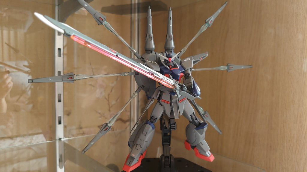 HGCE レジェンドガンダム–5枚目/制作者:DELTA16