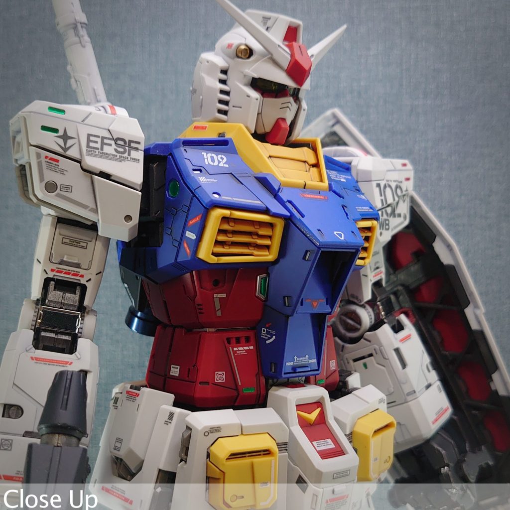 デカールは社外品ですが、かなり貼り込んでいますメッキパーツや3Dシールも相まってさらにかっこよくなってると思います