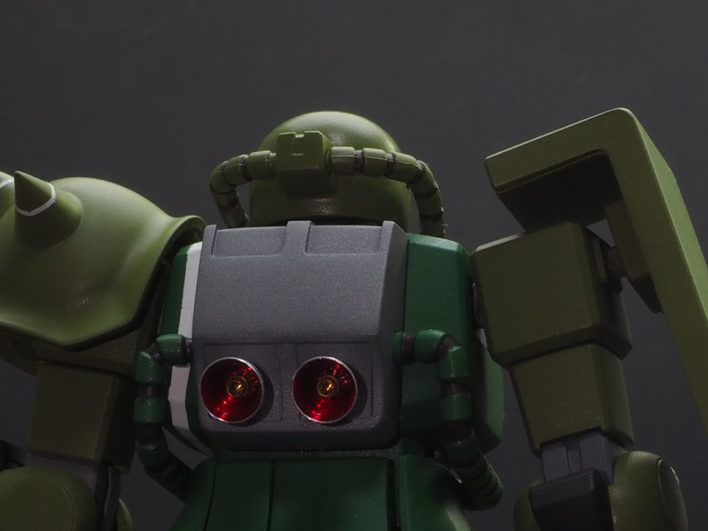 バーニアはアドラーズネストのシステムバーニア(レギュラー)SSをしています。内部にタミヤカラーエナメルのクリアレッドを薄く塗り重ねていきました。