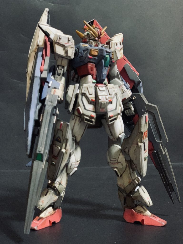 元キットのシャイニングガンダムのイメージないですなシュッとしてるよね シュシュッとね!