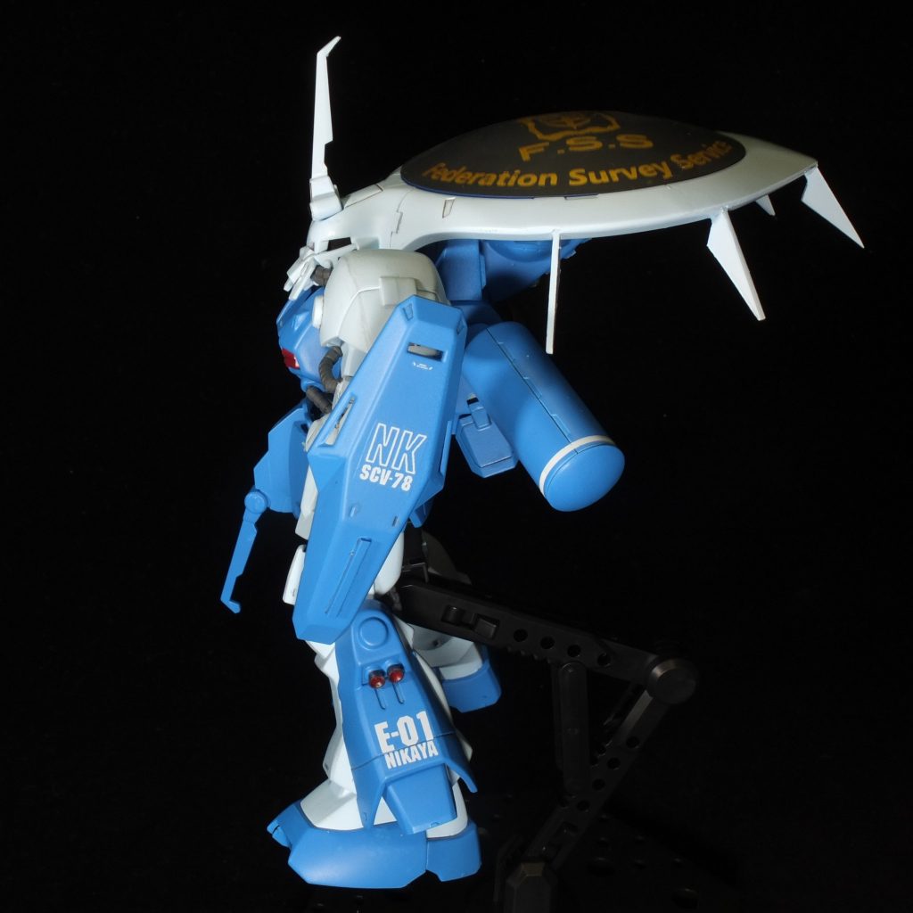 エメ機はシールドを携行してませんが、せっかくなので製作しました。連邦の星マークは削り落とし。ニカーヤの艦席番号は不明なのでえいやで決めましたペガサス~アーガマ級はSCV/SCVAとCVW/CVWAの2パターンあるんですが、SCVの方が好きなのでSCV-78に。ペガサス級はやたらいっぱいあるので、何かとかぶってるだろうなw