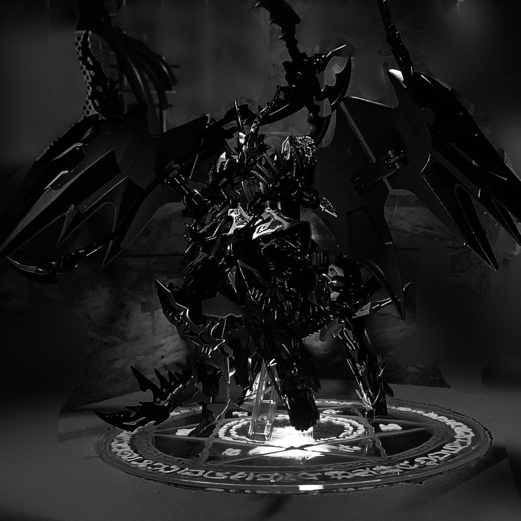 もう少しで完成です。期限に間に合うように頑張ります！魔方陣がいい感じにできました。…｜プリンさんの制作中の投稿｜GUNSTA（ガンスタ）