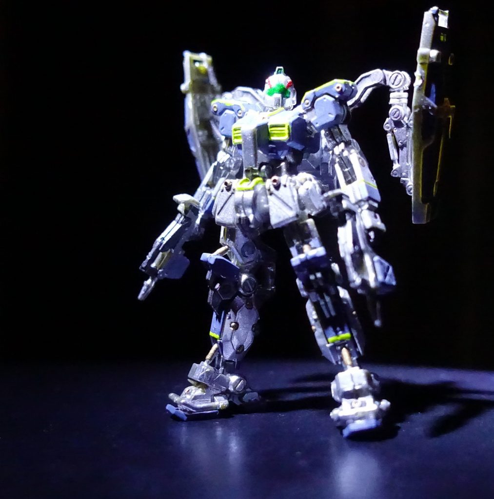 それなりに大きく見えるのは、きっとアーティファクトのハイディティールだから?