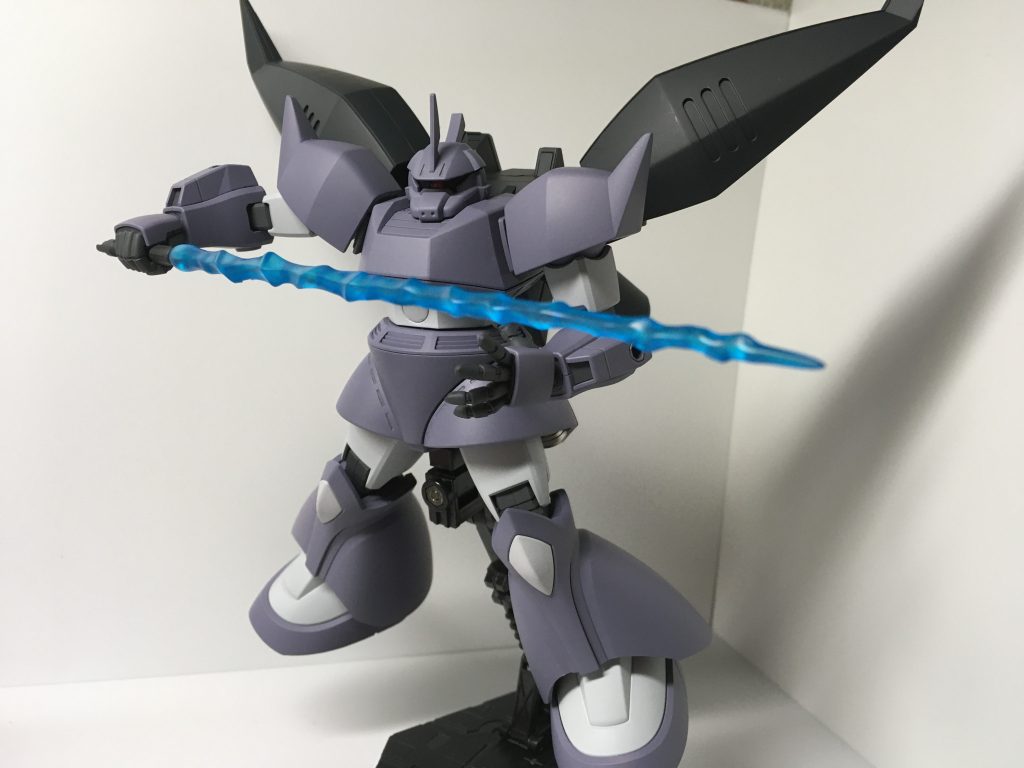 ビームランサーのエフェクトはビルダーズパーツのMSエフェクト01を塗装して使いましたただやはり長いので撮影がしづらいですわ...かっこいいからいいけども！