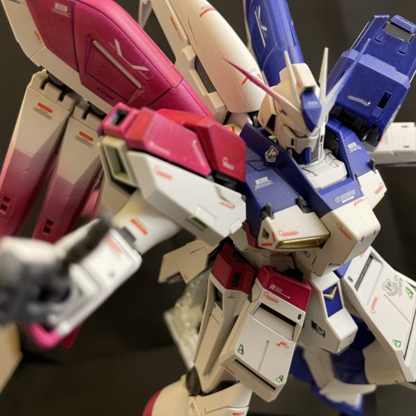 MG Hi-νガンダム ver.Ka. Yu-ri custom