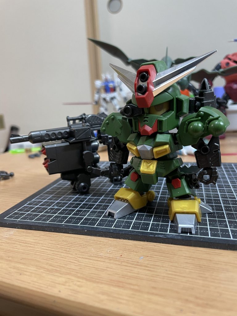 ガンダム00コマンドクアンタもカッコいいですがこちらはこちらでカッコ良くて感動しました。コイツは塗装までしていきますのでコマンドクアンタとセットで並べれたらまたアップしますね。それでは最後までご覧いただきありがとうございました。