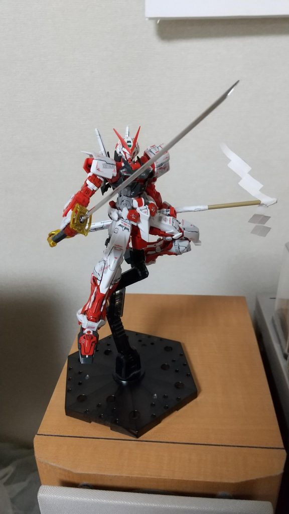 悪霊退散!お祓い棒はHGUCロトのランナーを切って作りました。御札は印刷ですw