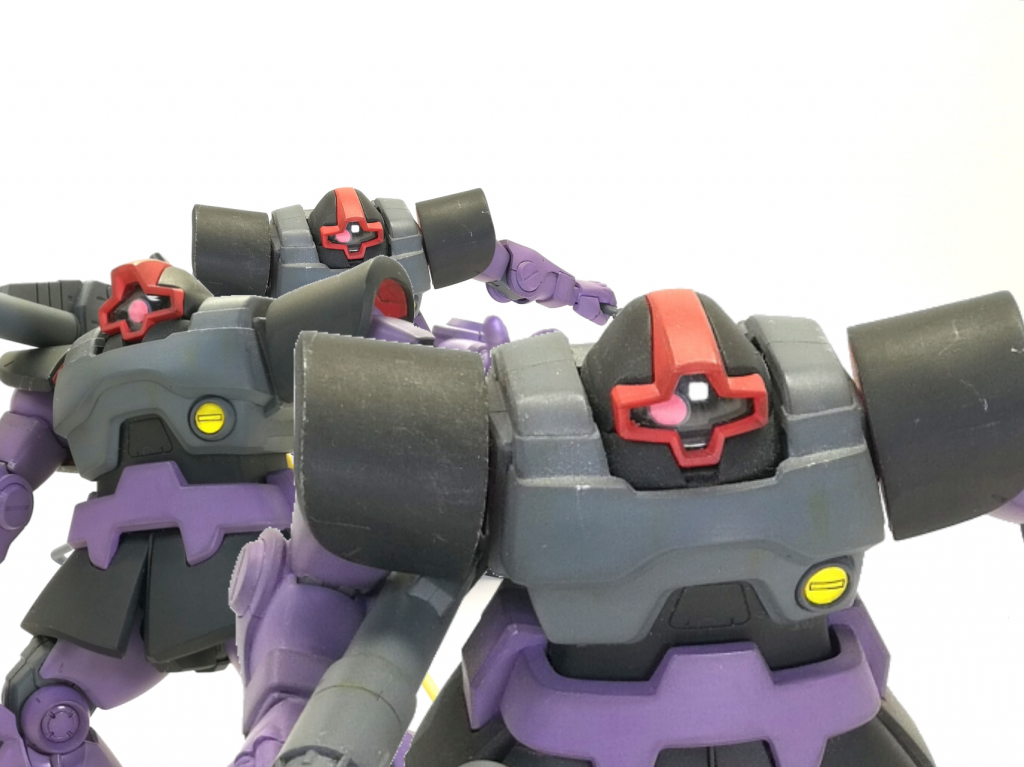 差分二枚目ジョジョ立ちでもしてんのかって角度ですね。