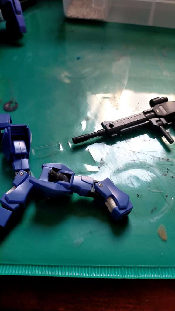 メタルパーツ埋め込みに初挑戦!