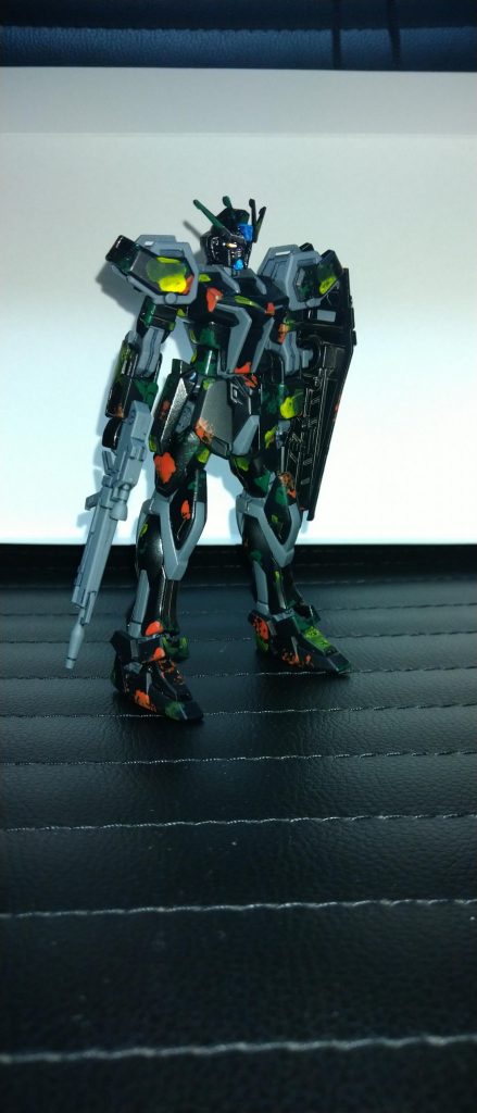 ＥＧストライクガンダム–2枚目/制作者：TANI-C