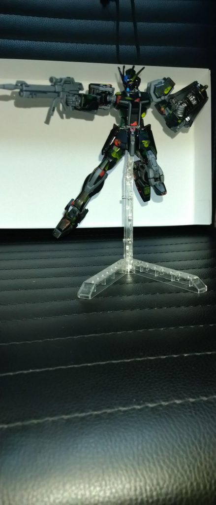 塗装後につや消しを吹いて完成させました。