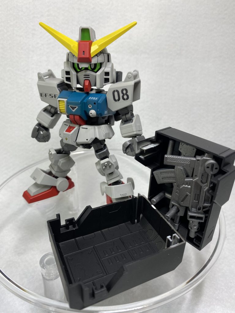 お待たせ致しました。ご注文の武器をお届けに参りました。