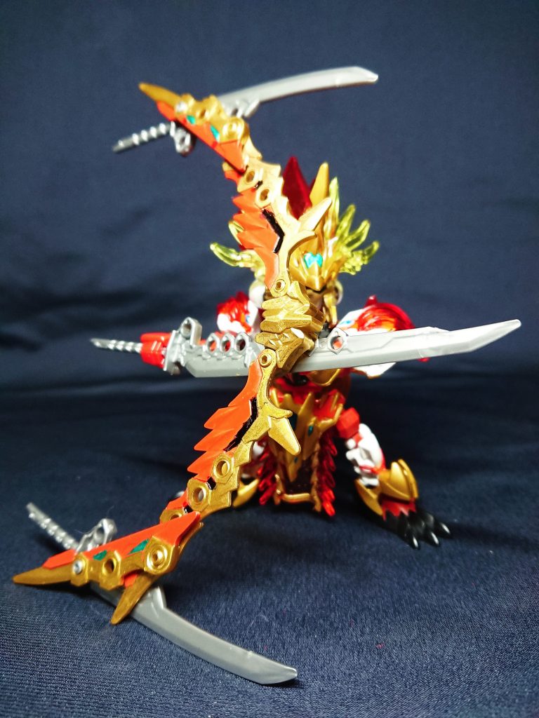 大型の弓モードは骸ノ神器と同様の形態です。とにかくでっかいので取り回しがちょっち手間w