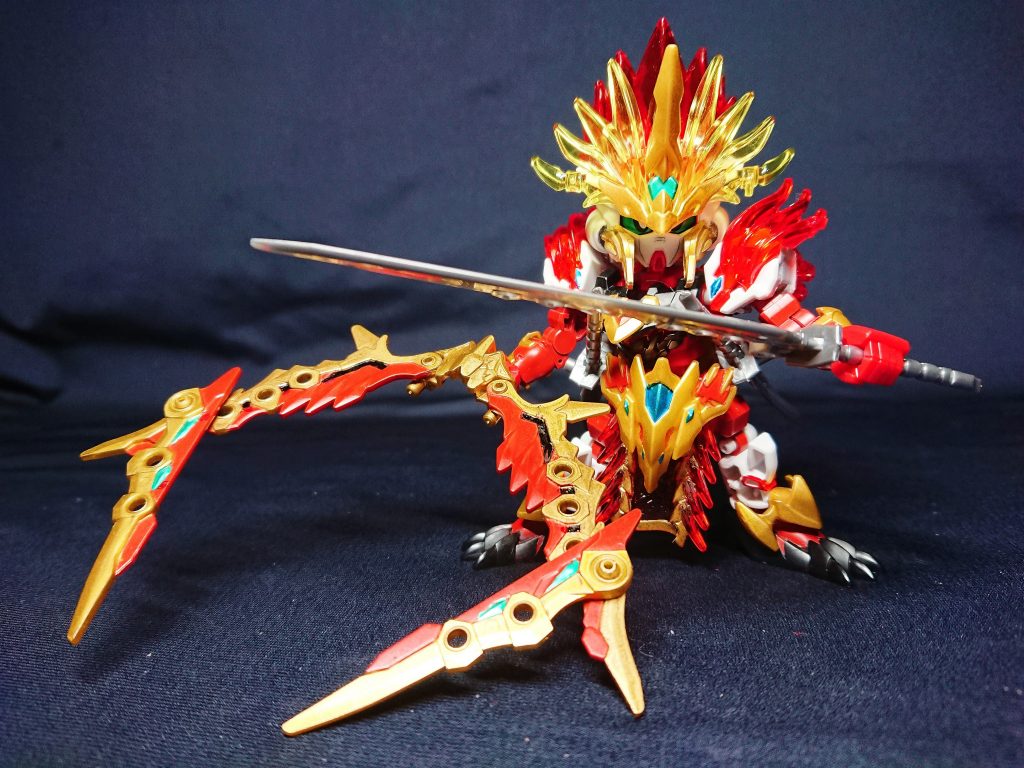 ワークフォームをイメージした爪モードです。手に持っただけですがなんとなく強そう?