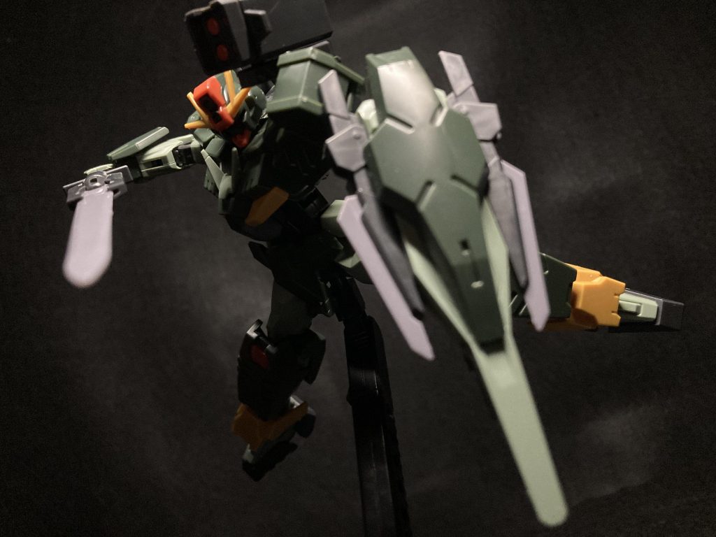 何気に持ち手が新規なソード