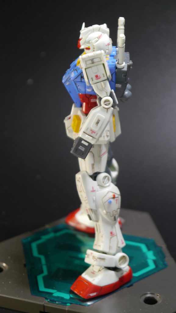 EGガンダム~成形色仕上げ~–3枚目/制作者：オッサムライ