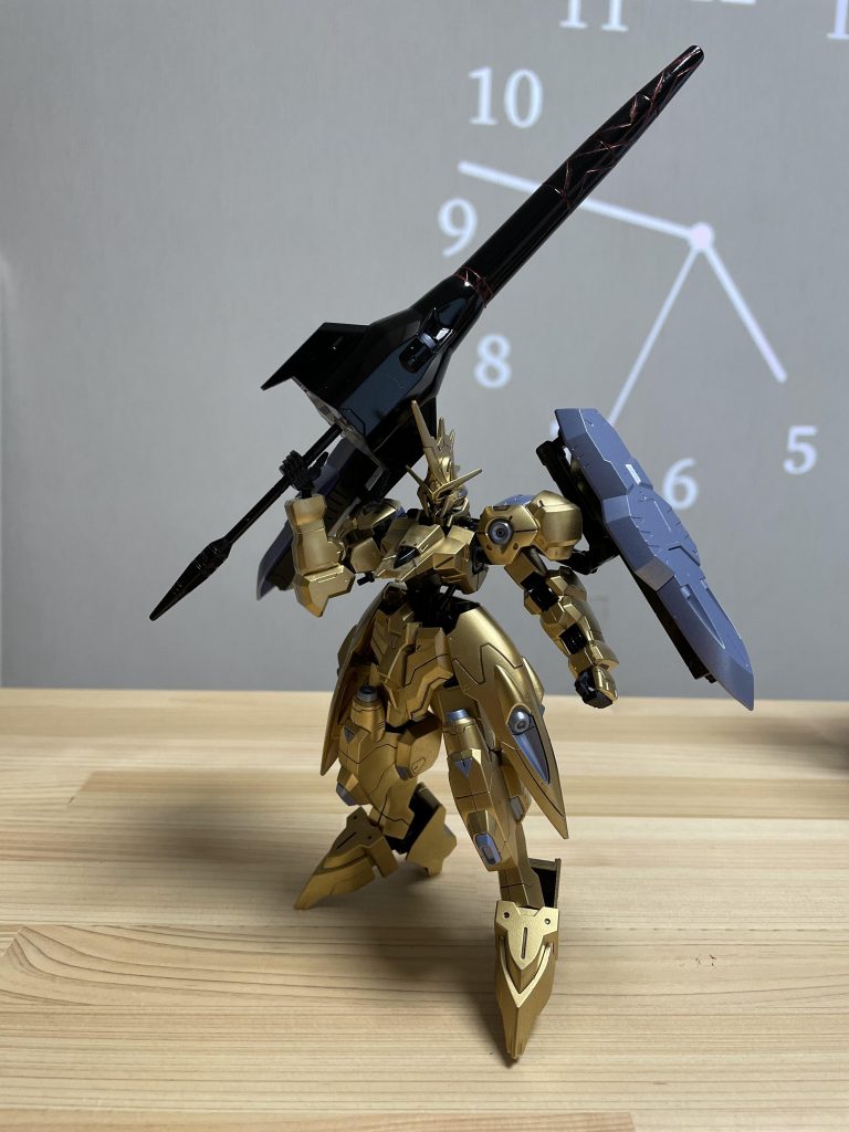 少しスミ入れしてます赤金だと露骨すぎるので、原作に寄せて青金もうちょい濃いメタリックブルーにすれば良かった