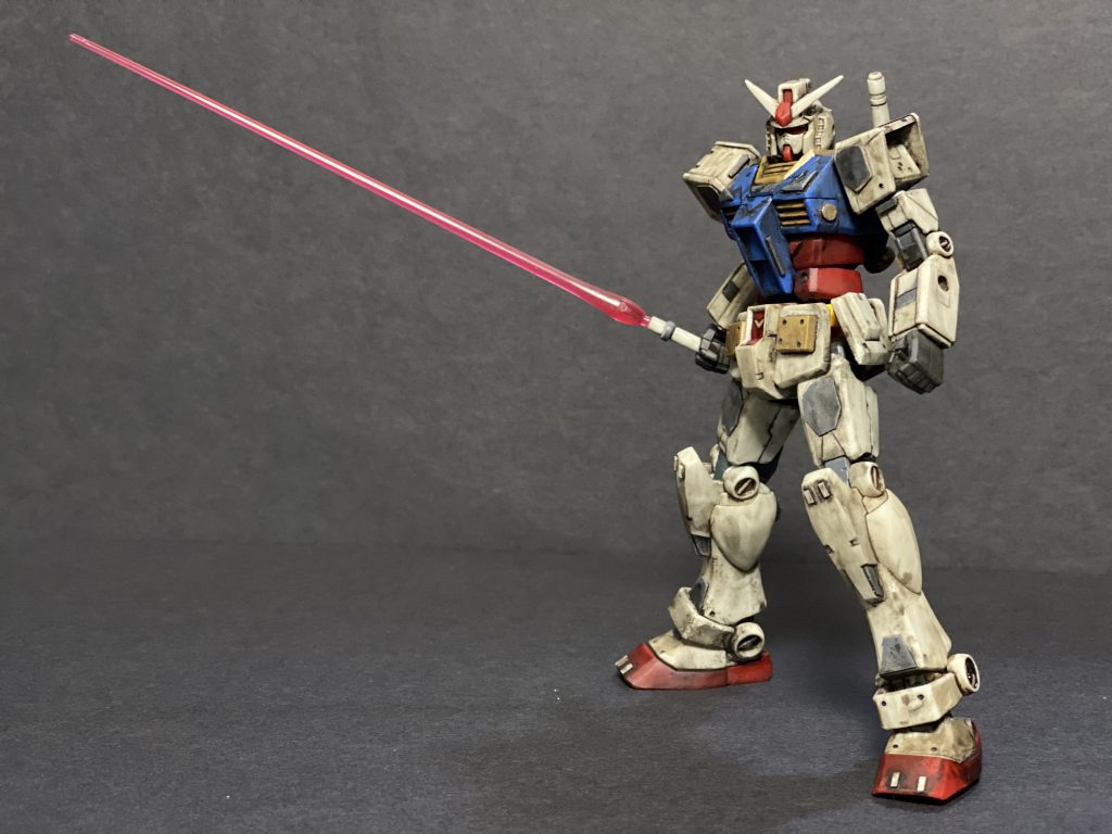 上の撮影ブースで撮るとこんな感じです。あとは照明とか、下に黒い画用紙でも買ってきて湾曲させればさらにいい感じになるかも。粗だらけだけど、色々実験できてよかったです。 