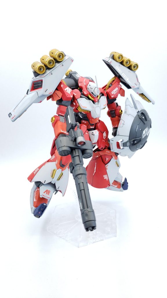 パイロット不足の中、負傷したガウマンの代わりにケリアが宇宙で受領見事なセンスで簡単にやってのける✨😊その素質を買われてケリアの専用機に🤭笑