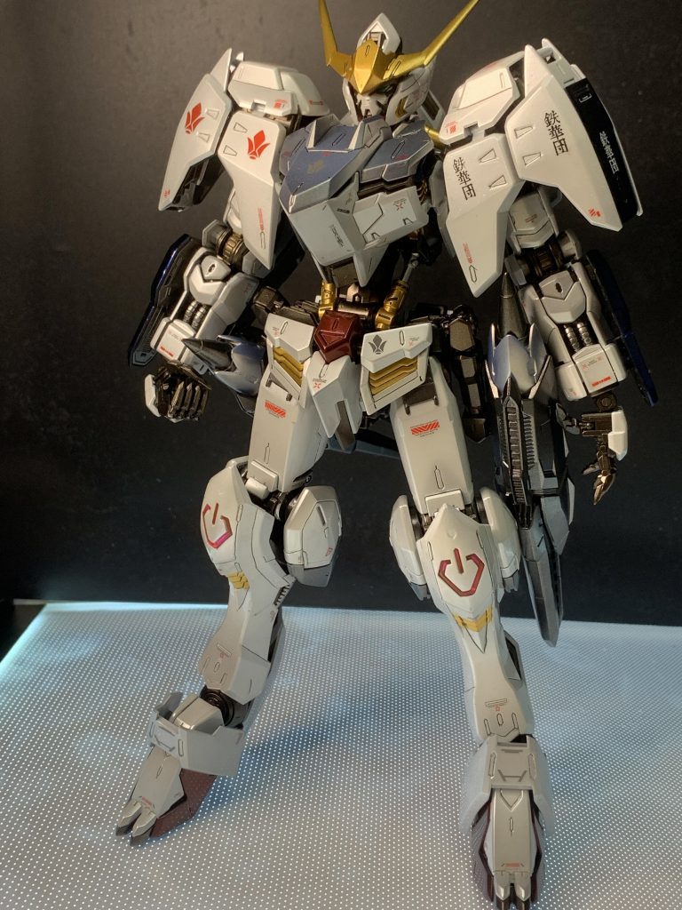 第6(ryなんというか各形態にするだけでもわりかし一苦労でした。特に第6の足まわりの交換がきつかった。ので現在は第6形態で飾ってます。