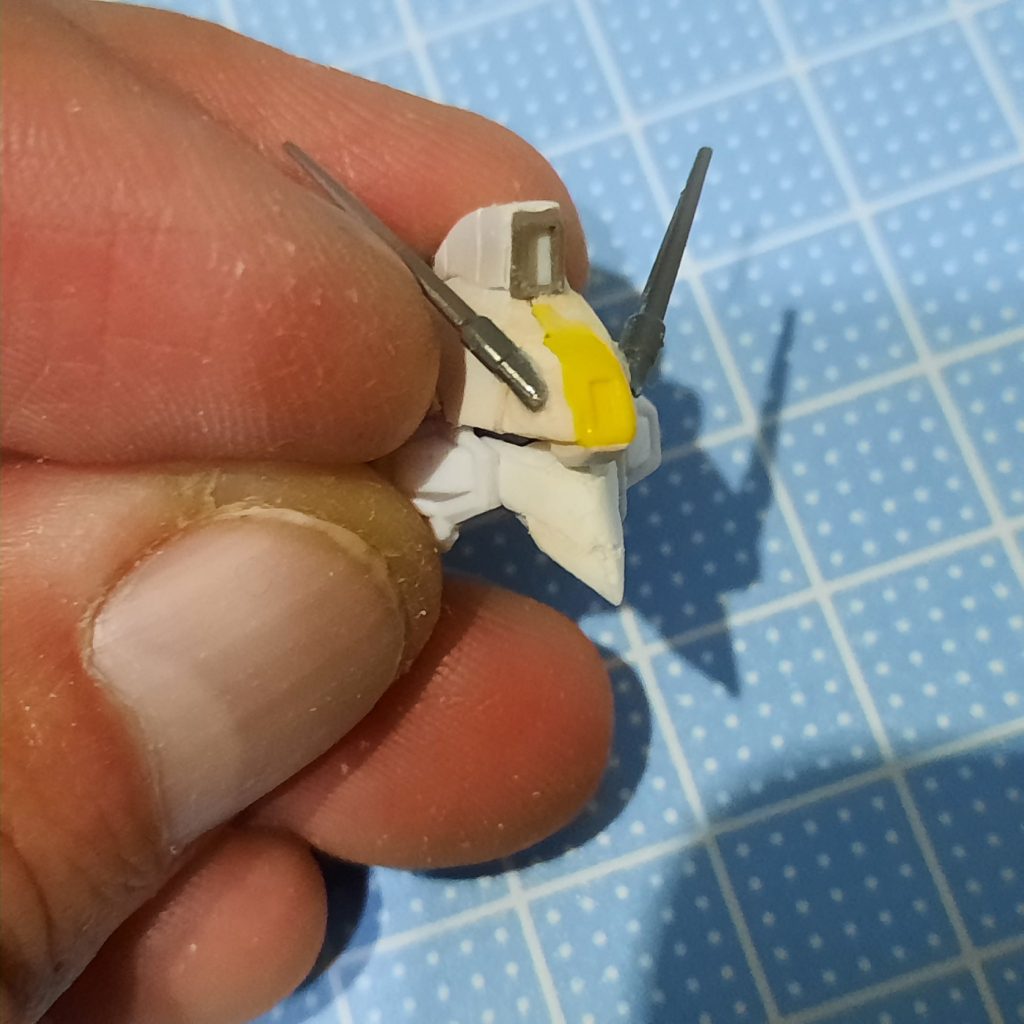 ガンダムリヴランスヘブンの頭部をプラ板でガンダムmk5風に整形