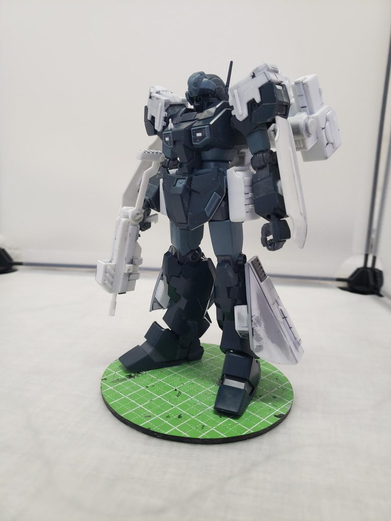 本体はあまりいじらずスカートの裏や胸にちょいたししてるくらいです。