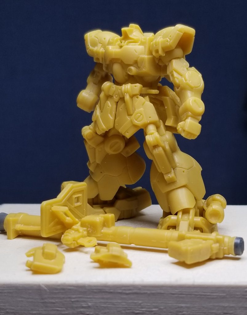 ラケーテンバズーカーは覗き穴を開口、先端にアフターパーツを貼り付けました。