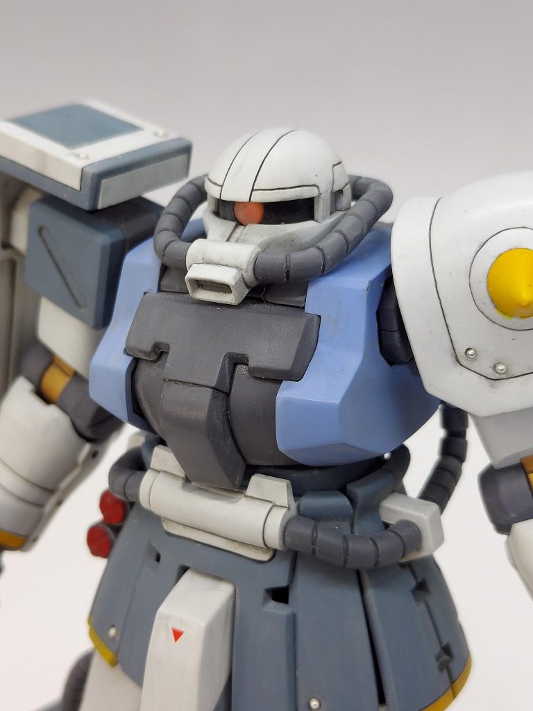 頭部カメラアイはH-アイズ2.5㍉を埋め込みました