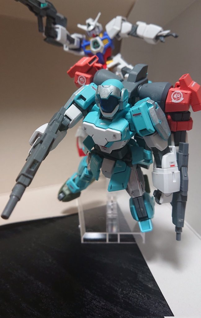 アデル本体は一部ガンマカで塗装