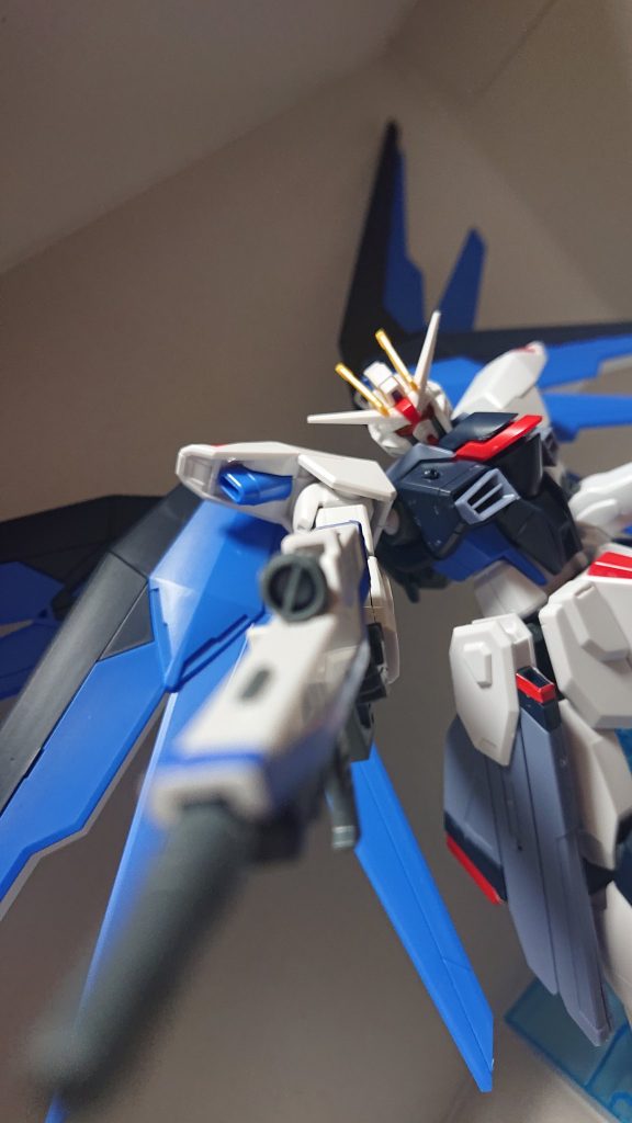 フリーダムガンダム素組み–5枚目/制作者：@tanatanaretort