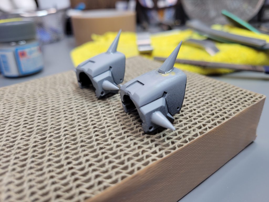 パテも今回初めて使いました。ピンホールが消えなくて1番時間掛かった場所です。笑