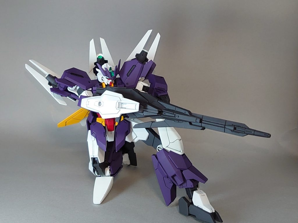 可動にアーマーが干渉してポージング難しかった…