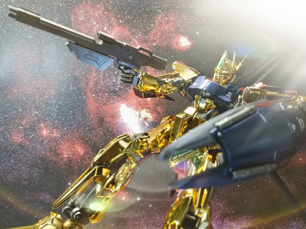 最後はその強化ビームライフルで宇宙空間的なショットを。最後までご覧頂き、ありがとうございました。