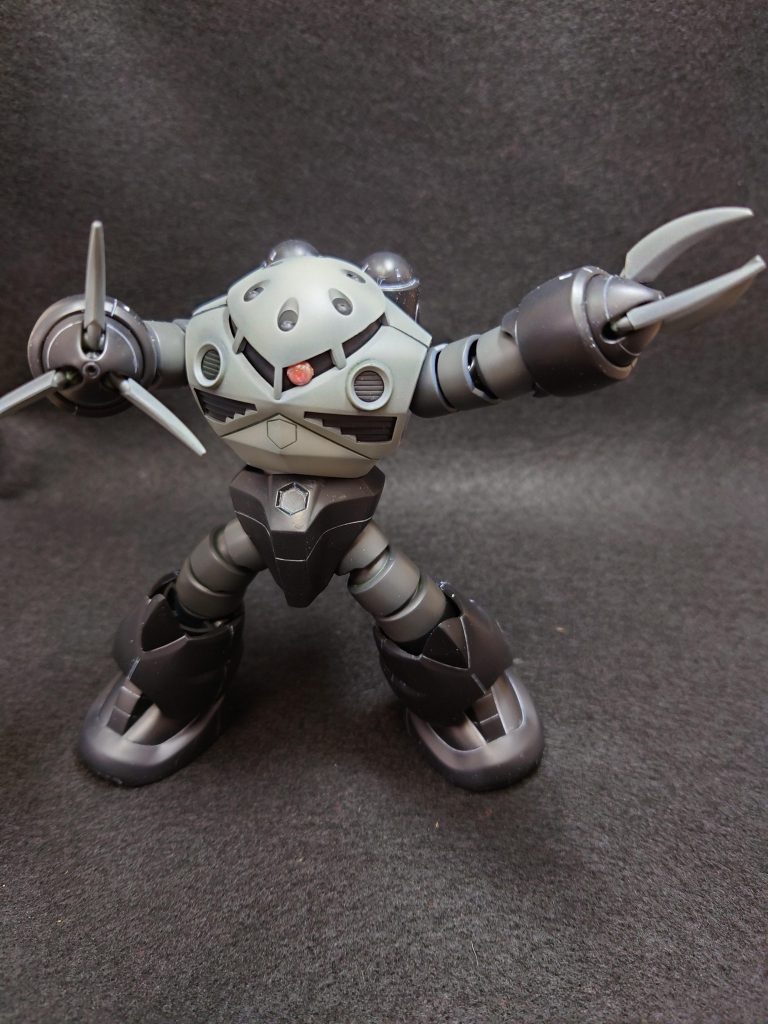 取説完成写真の再現　その3戦闘状態(アクションポーズ)