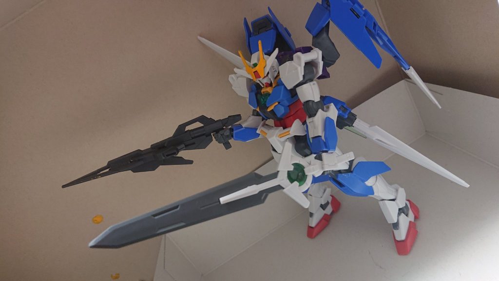 剣と銃による遠近問わない戦いができるようにしました