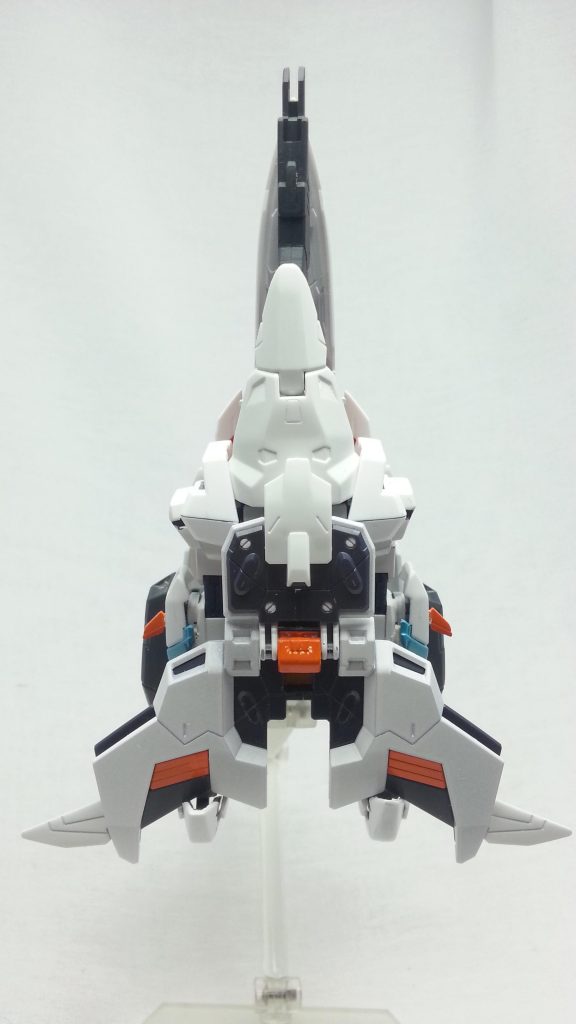 下部。背面のアルケインのユニットは着脱可能。