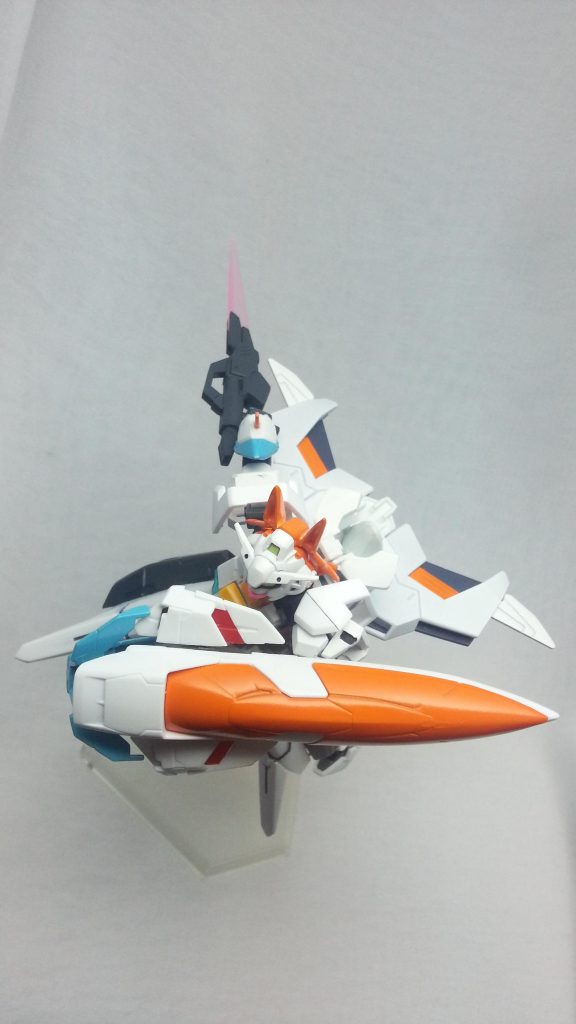 ビームガンソード展開。こちらも近接での武装を手放さないための装備。