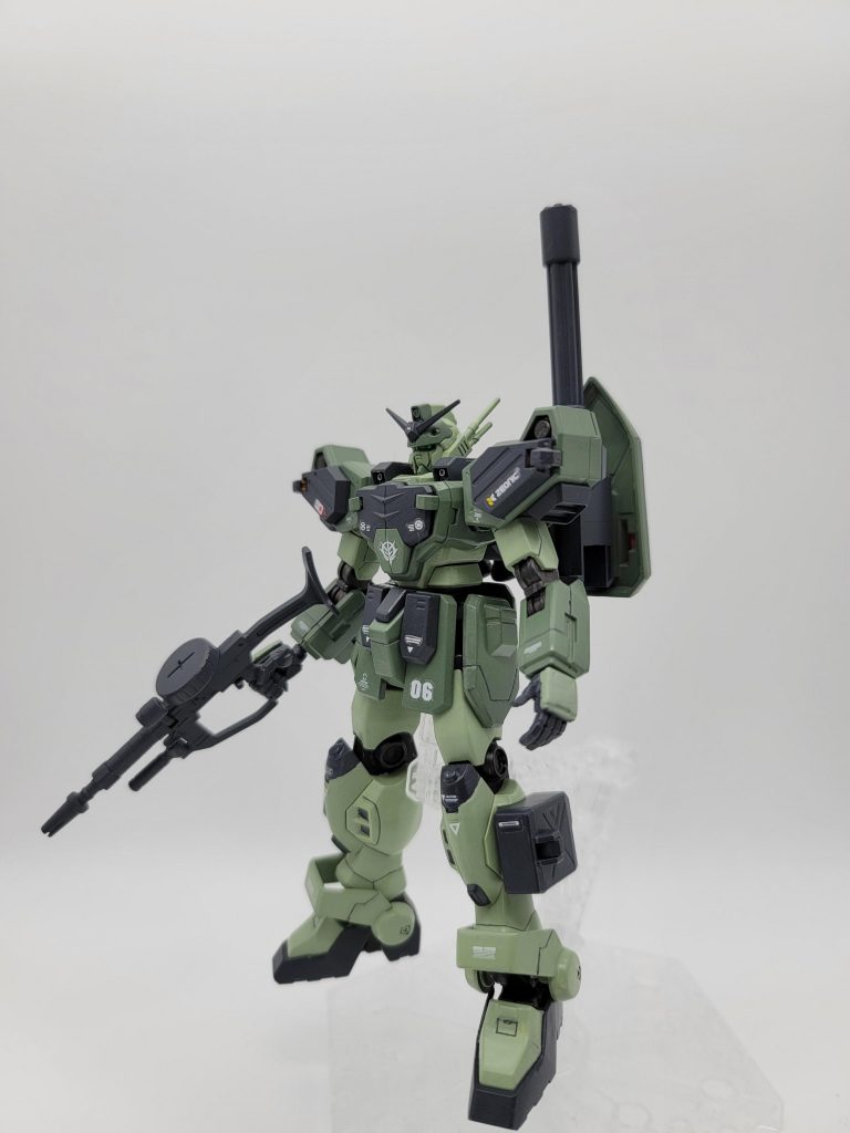 ザクマシンガンを標準装備