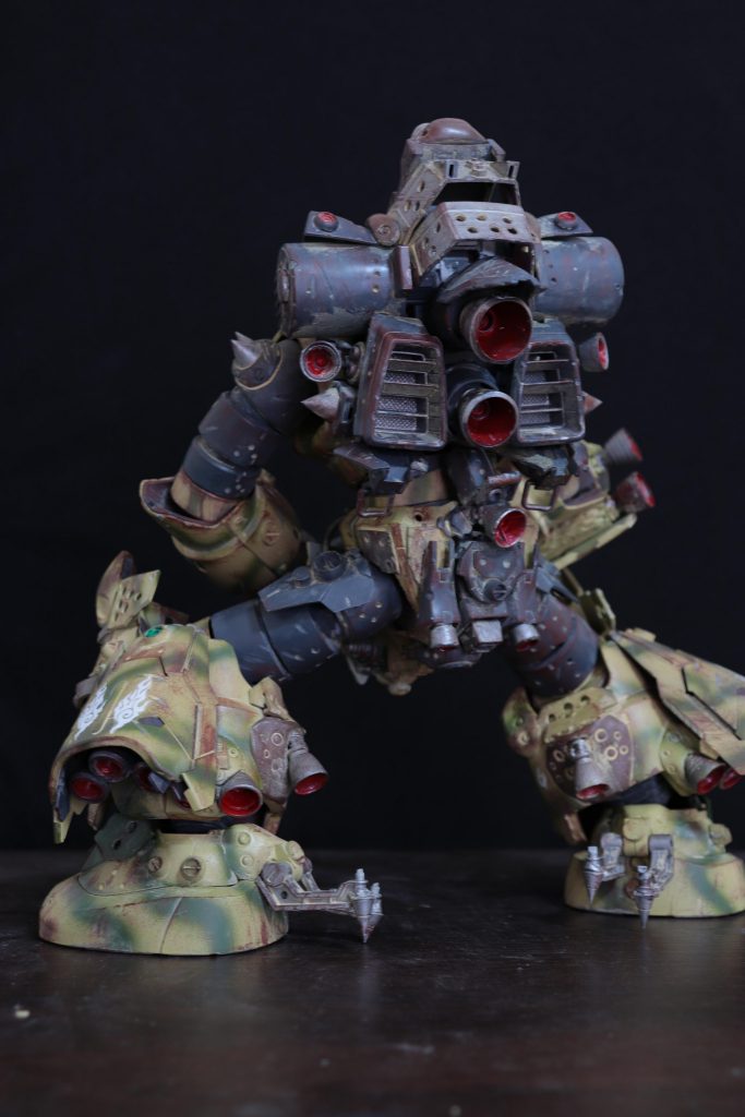 ズゴック・デザートクラブ–2枚目/制作者：燃え盛るレタス