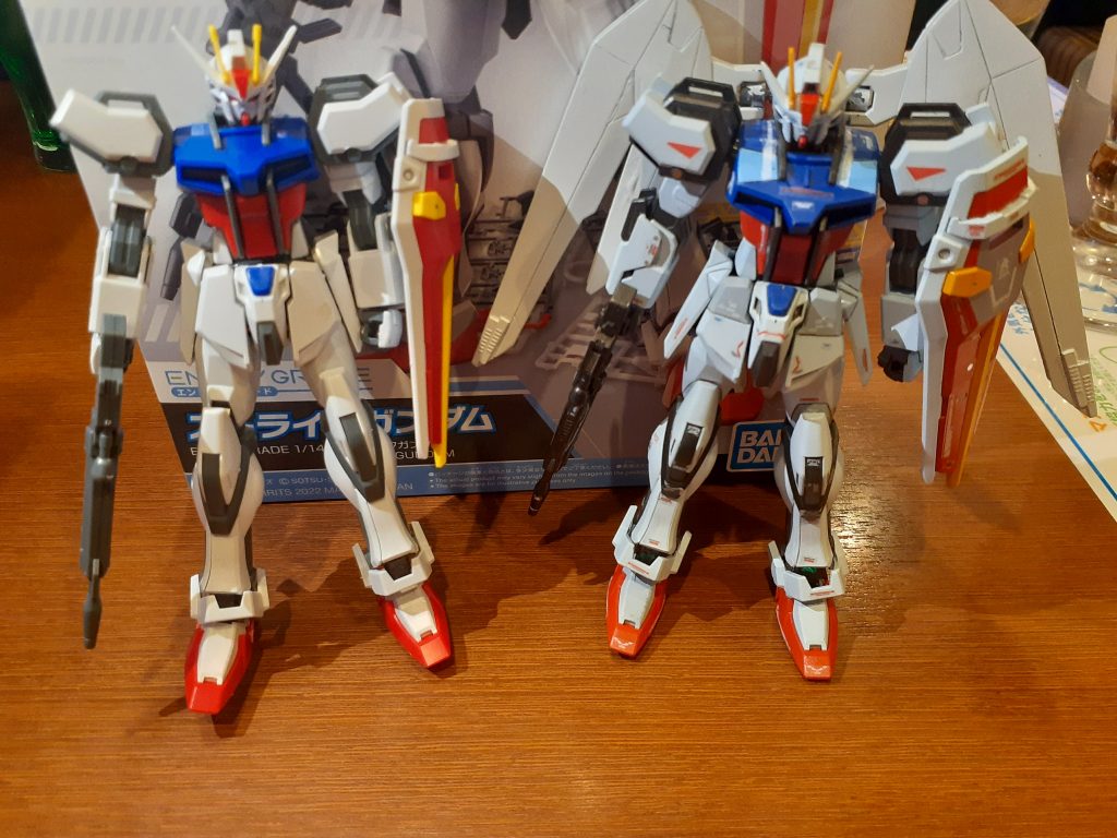 素組みと比較…