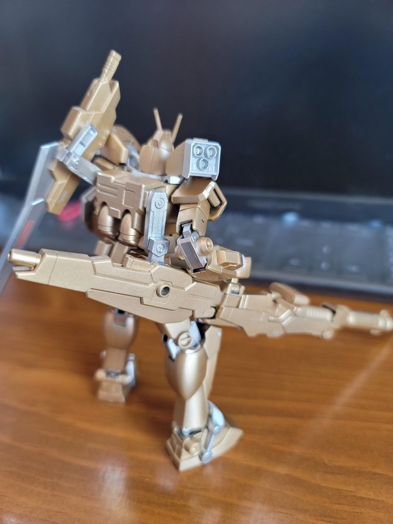 最近? 製作した 物にくらべ バックショットは 迫力に 欠けますが シンプルなのも いいかもですね。