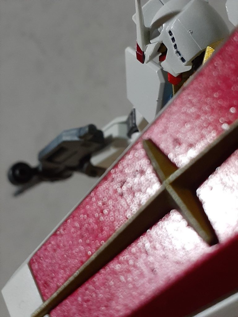 盾のムラは気にしてはいけない…。