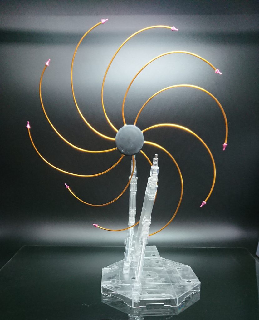 キュベレイ本体にはくっ付けることは出来てなく写真の取り方で誤魔化してます。