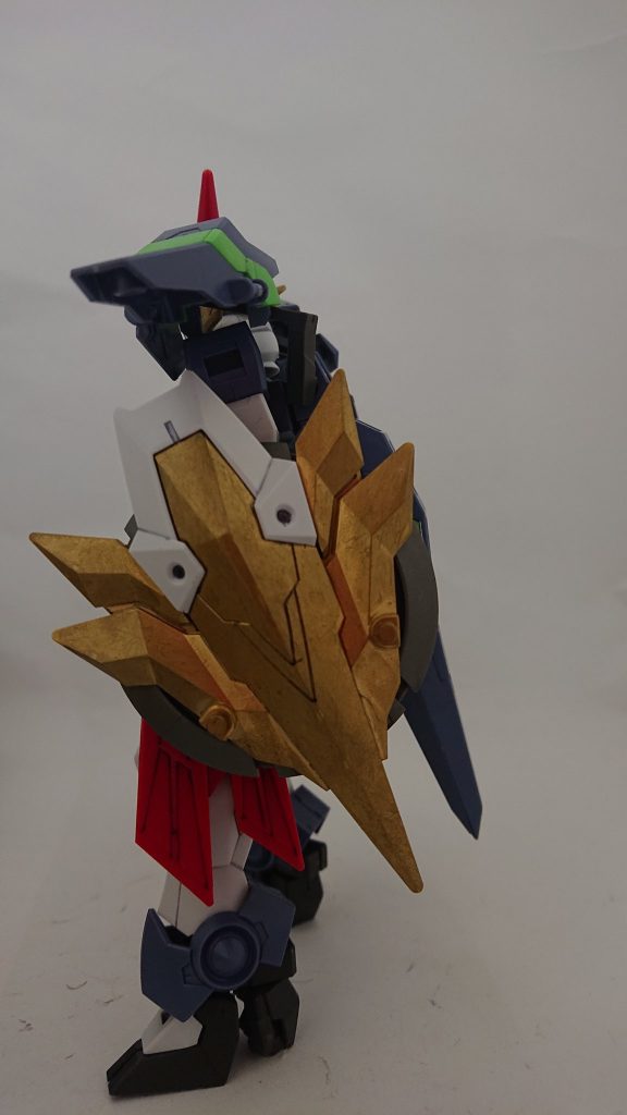 ガンダムイージスナイト–3枚目/制作者：@tanatanaretort