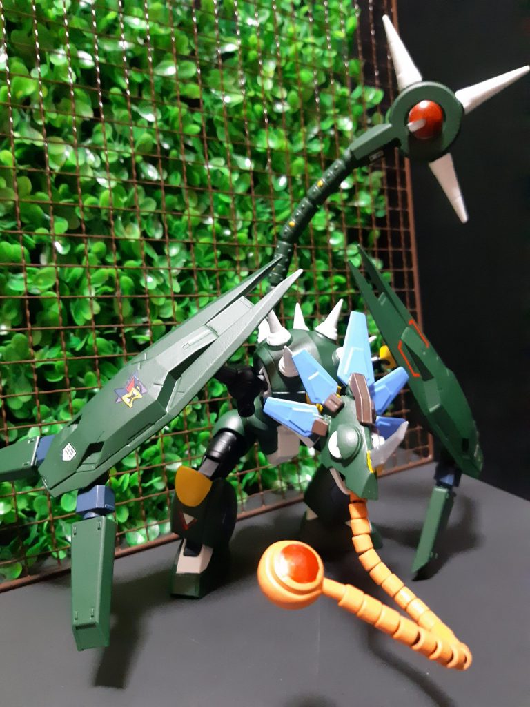 2022年の第１発目の投稿作品は、某カ○コン社の有名なゲームのボスキャラです✨『にににっ‼️ エックス‼️ 可哀想に皆から嫌われてぇ～』最近、近所の模型店や家電店では中々ガンプラが手に入らなくなってしまい残念ですね🌀🌀🌀