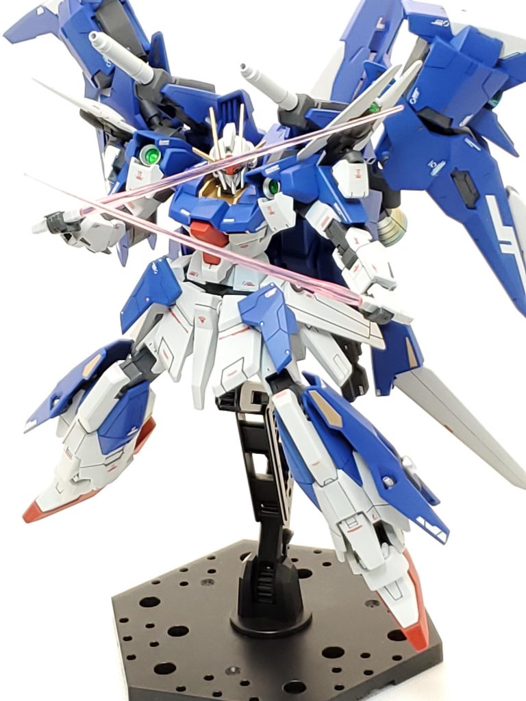 もちろんサーベルもそのまま腰にマウントされています