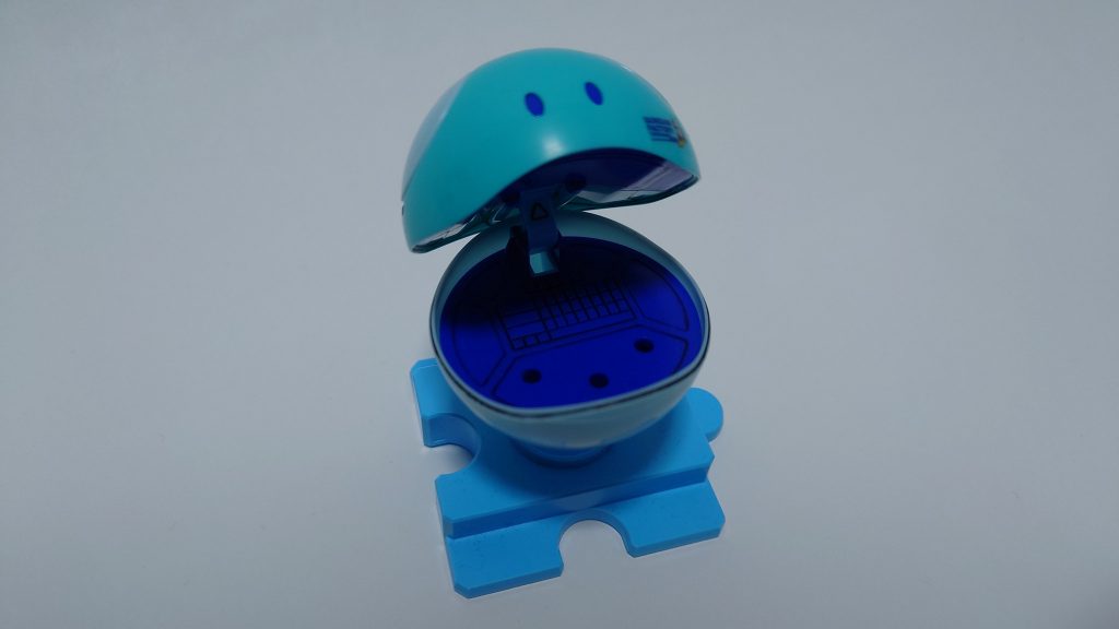 口は大きく開くことができます。 