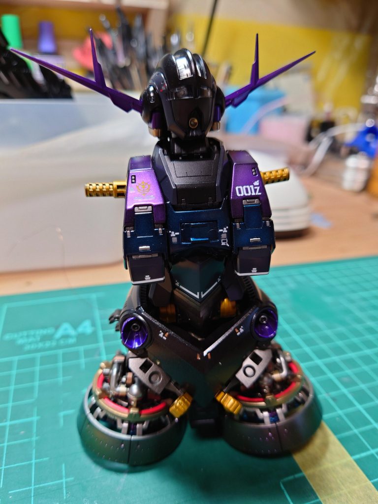 見えなくなってしまう所も塗分けてみました。