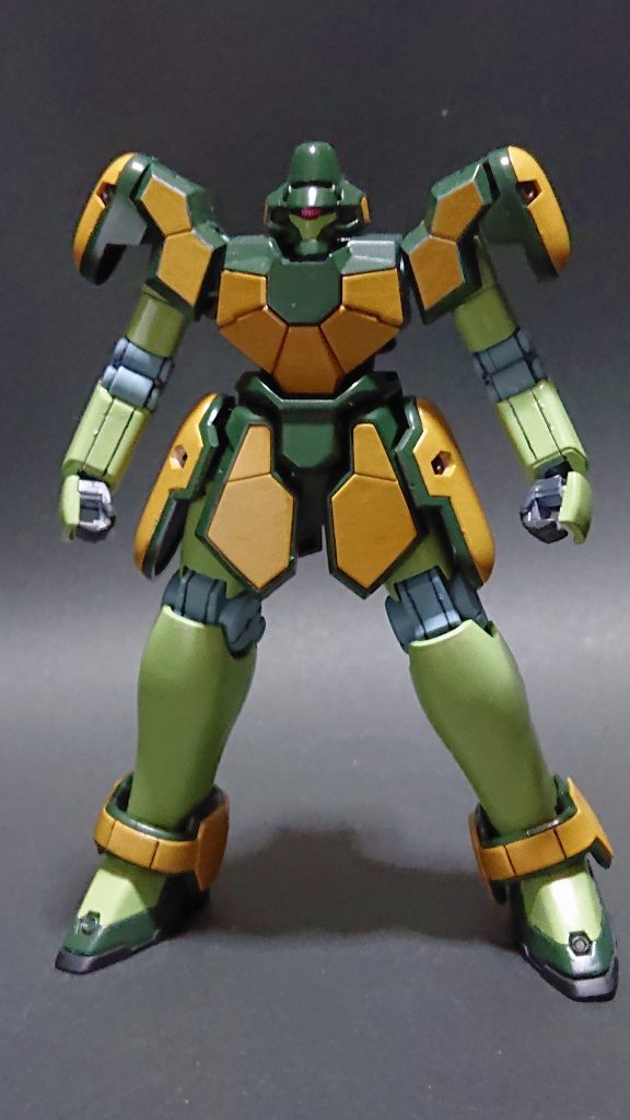 元のマグアナックの色も好きですが、色が用意できなかったのでオリジナル塗装に。塗ってて抹茶スイーツを思い出しました。