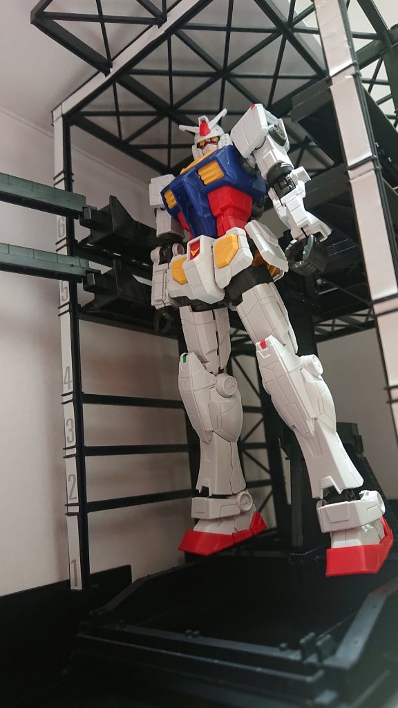 RX-78F00 ガンダム 横浜ガンダム–2枚目/制作者：@tanatanaretort